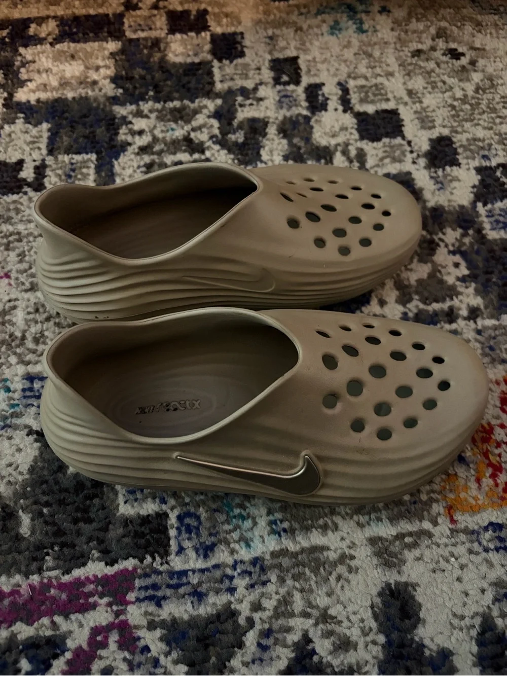 Nike Clogs